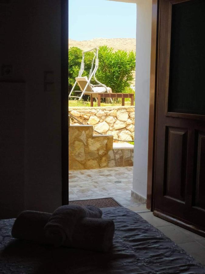 Kalypso Apartment Chalki Town 外观 照片