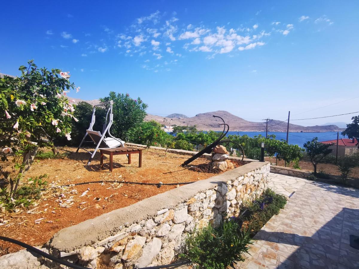Kalypso Apartment Chalki Town 外观 照片