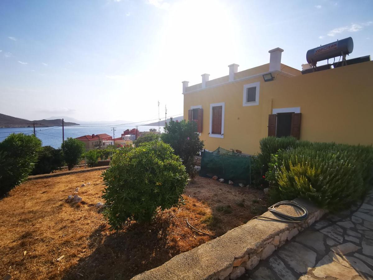 Kalypso Apartment Chalki Town 外观 照片